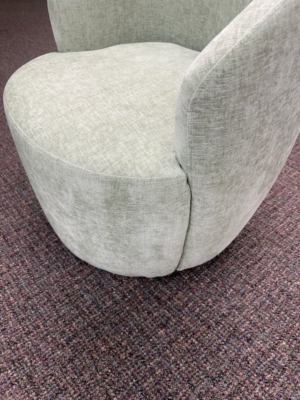 KINWELL Boucle Upholstered Swivel Barrel Armchair - Light Green / Sage