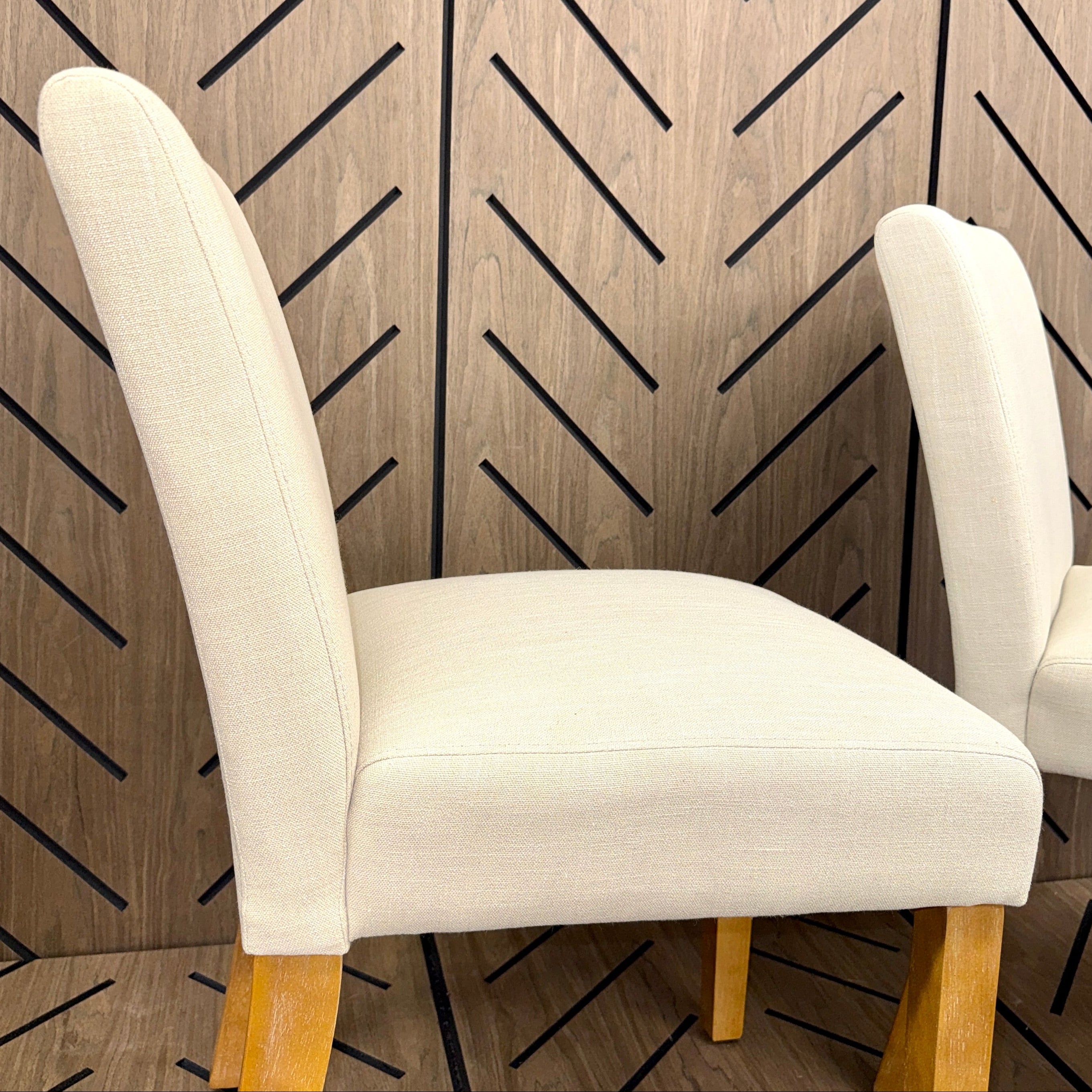 Lark Manor Alesana Linen Dining Chairs Set of 2