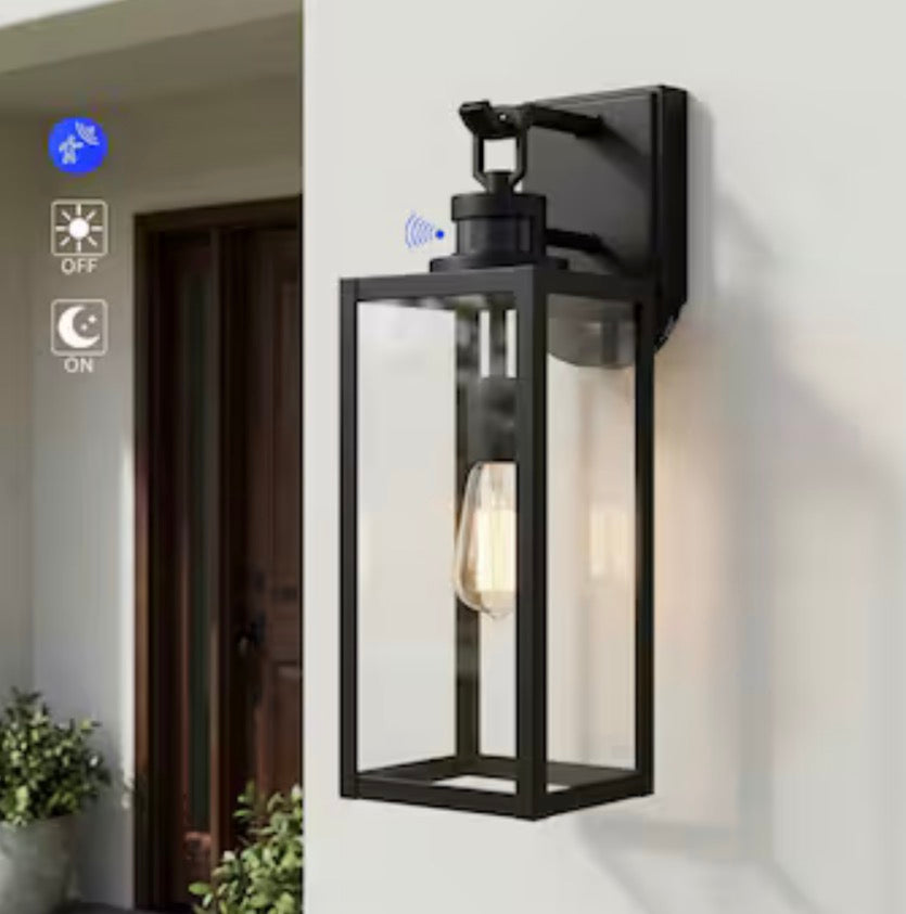 Quoizel Breitling Outdoor Wall Lantern